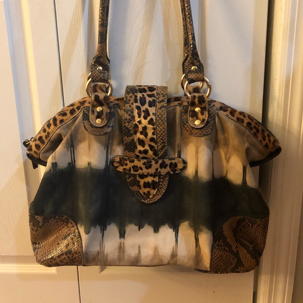 Clever Carriage Company Satchel